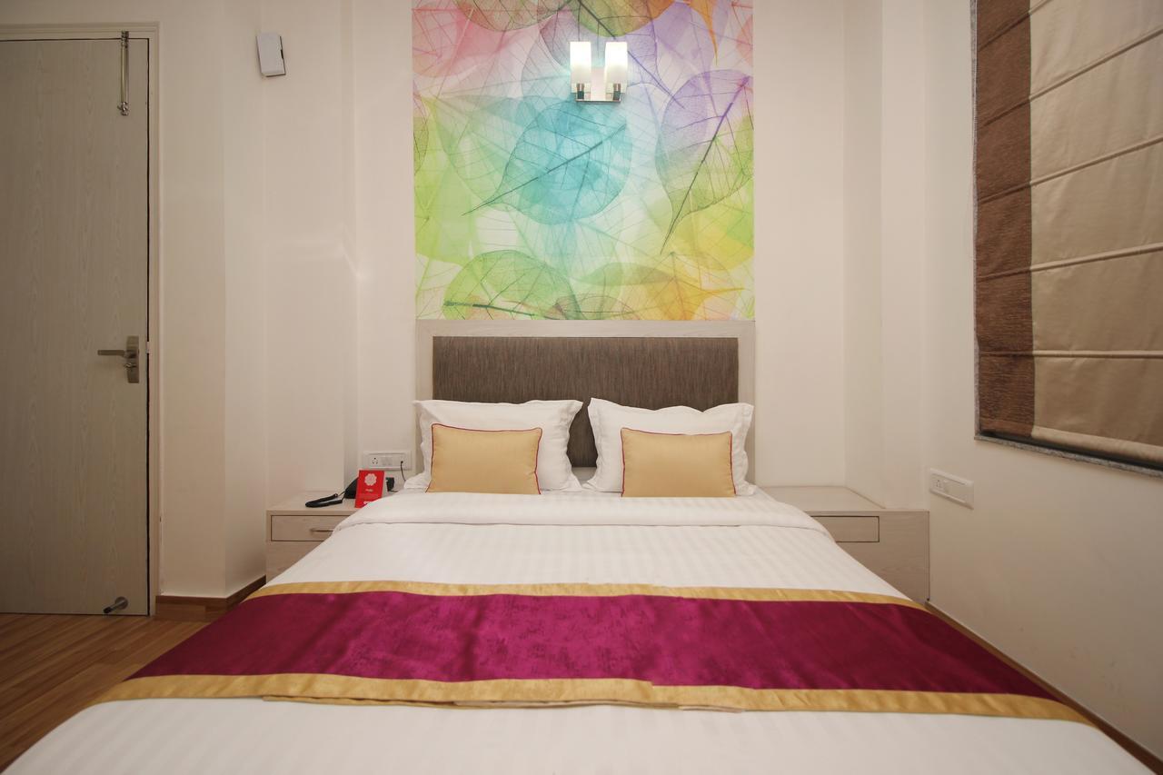 Hotel Nanak Residency نيودلهي المظهر الخارجي الصورة